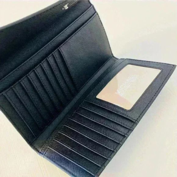 Michael Kors large trifold leather wallet black new - Picture 6 of 7